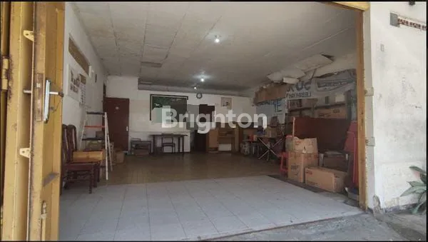 image RUMAH & TOKO HA.SALIM MADIUN (7)