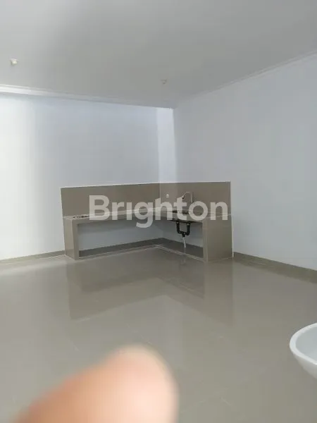 image RUMAH TAMAN RATU DURI KEPA DEKAT GREEN VILLE RAYA JAKARTA BARAT-3 LANTAI & RUMAH BARU (3)