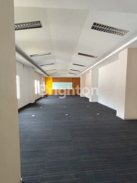 image PERKANTORAN COCOK UNTUK SEGALA USAHA RAYA DARMO (2)