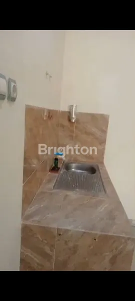 image RUMAH MINIMALIS DI TAMAN WISATA REGENCY GADUNG DRIYOREJO GRESIK (8)