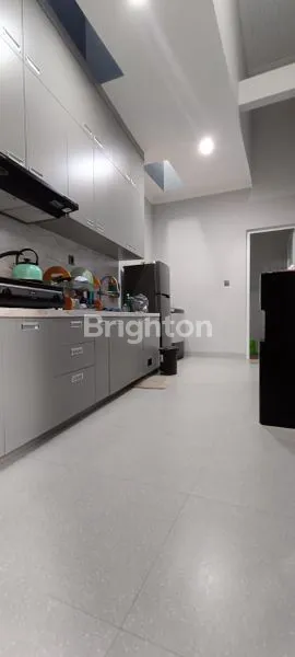 image RUMAH LUXURY DAN BARU DI TEMPAT YANG STRATEGIS (5)