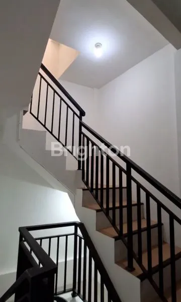 image RUMAH NGAGEL DADI, PUCANG SEWU, GUBENG SURABAYA (3)