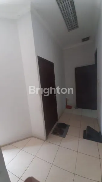 image RUMAH SIAP HUNI TOMANG JAKARTA BARAT (6)