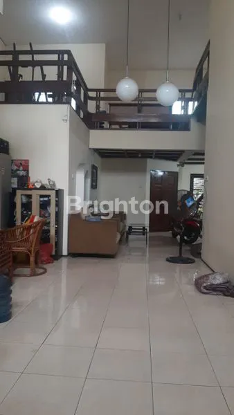 image RUMAH STRATEGIS DI SURABAYA  (1)