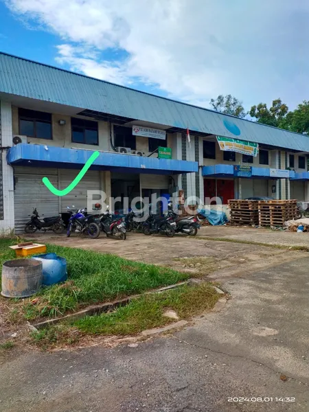 GUDANG DI BATU AMPAR BATAM