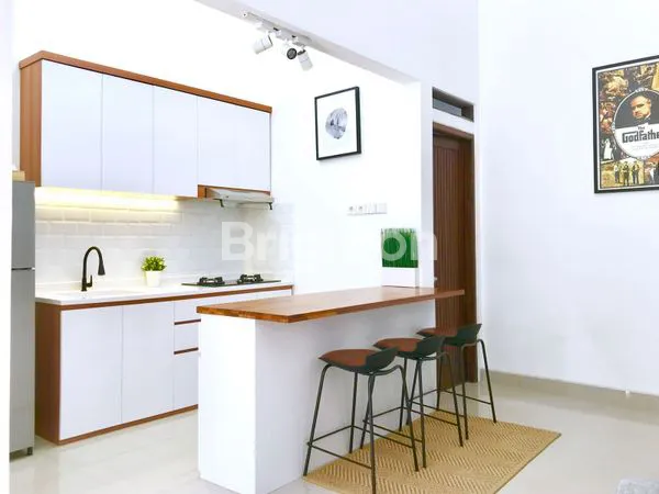 image RUMAH CANTIK DAN NYAMAN DI JAGAKARSA (8)