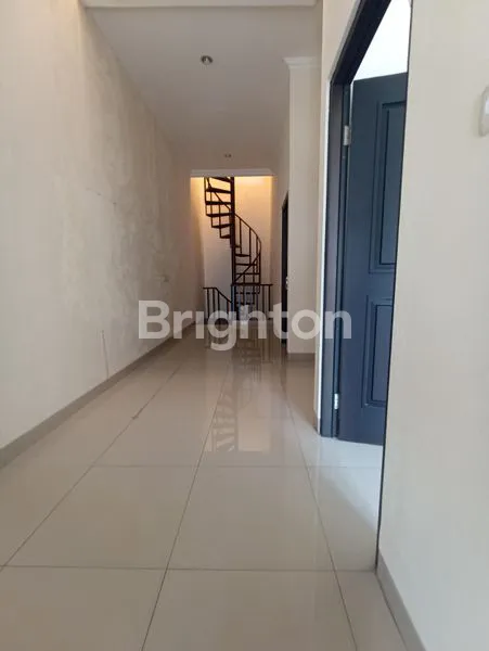 image RUMAH TINGGAL SIAP HUNI (2)