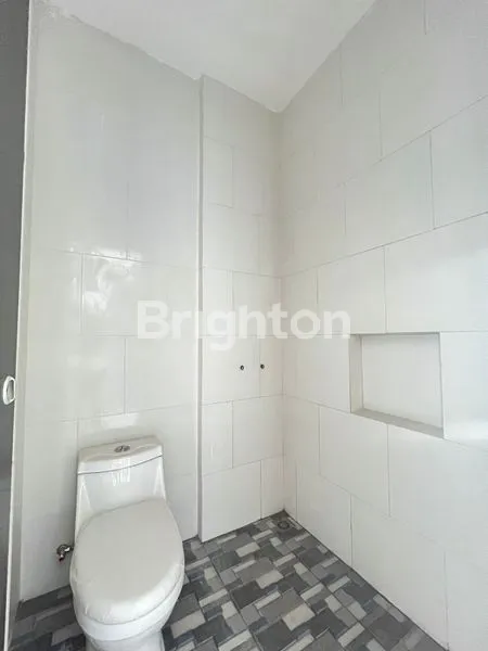 image RUMAH BARU. 2 MENIT DARI JL. AMIR HAMZAH. LEBAR 5,5 METER. FASILITAS SECURITY 24 JAM (7)