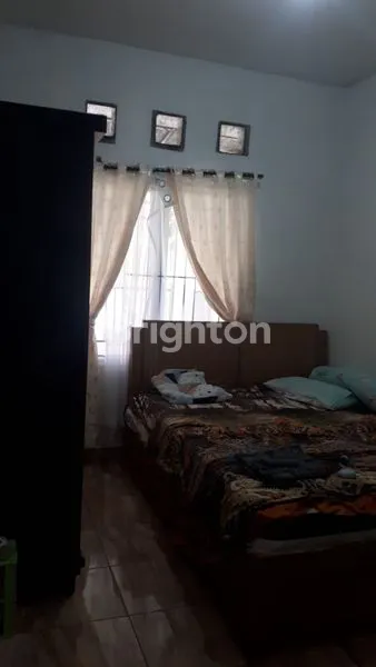 image RUMAH 5 MENIT KE STASIUN CITAYAM 2 LANTAI TERAWAT LOKASI STRATEGIS PERMATA DEPOK (5)