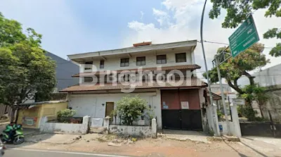 image GUDANG DI BRIGJEN KATAMSO KLOJEN (1)