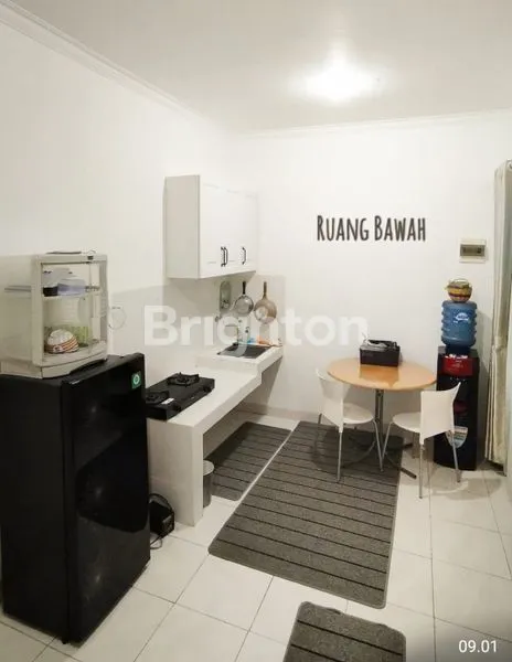 image RUMAH CANTIK GRAND CITY  DENGAN FURNITURE YANG BARU (3)