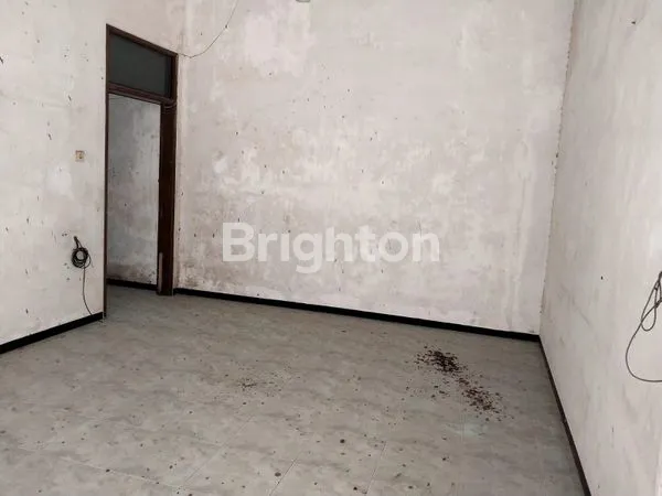 image RUKO DI JALAN ARTERI KOTA KEDIRI (3)