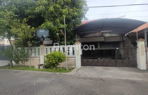 image RUMAH LUAS 2 LANTAI AREA PRAPEN DEKAT RAYA JEMURSARI, MANYAR, NGINDEN, MARGOREJO, A YANI, KENDANGSARI, TENGGILIS UBAYA (1)