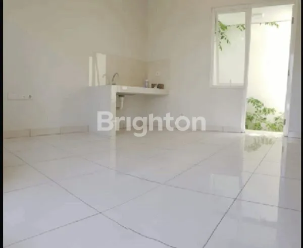 image RUMAH BARU SIAP HUNI DI CLUSTER ADVANO SUMMARECON EMERALD KARAWANG (4)