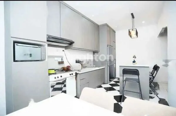 image RUMAH LOKASINYA SANGAT STRATEGIS DI GDC (5)