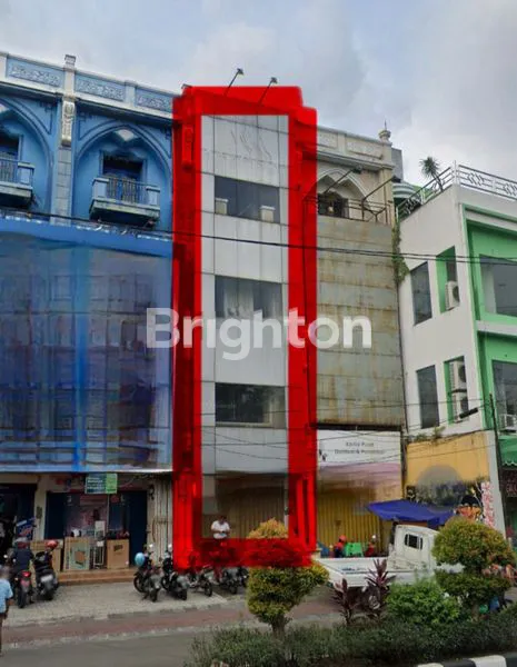 image RUKO 4 LANTAI STRATEGIS DI PINGGIR JALAN RAYA SLAMET RIYADI COCOK BUAT USAHA DI TENGAH KOTA SOLO (1)