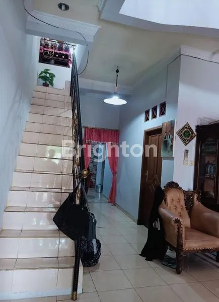 image RUMAH MURAH TERAWAT & BERTINGKAT LOKASI JAKARTA (5)