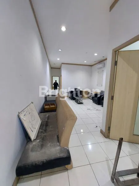 image DISEWAKAN RUKO 3 LANTAI DI SAMARINDA (5)