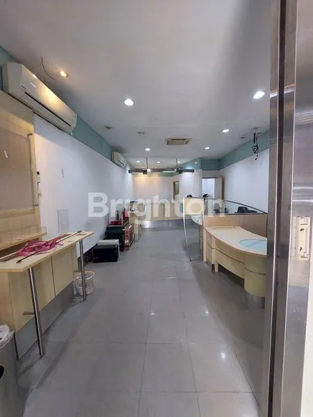 image DISEWAKAN RUKO 3 LANTAI DI SAMARINDA (3)