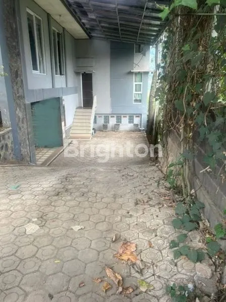 image JUAL RUMAH DAN KOLAM IKAN (2)