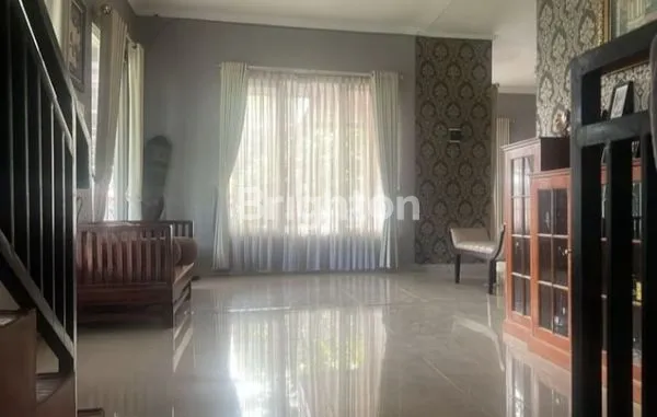 image JUAL RUMAH DAN KOLAM IKAN (4)