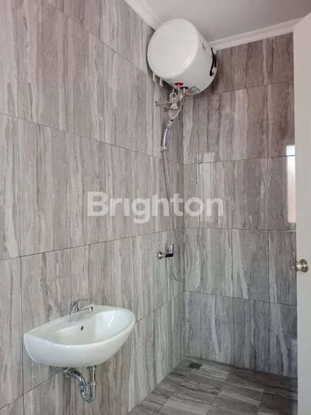 image PARAMOUNT POTALA RUMAH MINIMALIS BARU SIAP HUNI SIMONGAN SEMARANG (7)