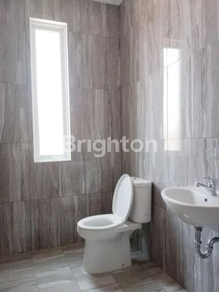 image PARAMOUNT POTALA RUMAH MINIMALIS BARU SIAP HUNI SIMONGAN SEMARANG (8)