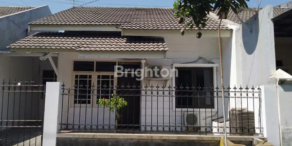 image RUMAH  DI RUNGKUT MAPAN TIMUR MEPET MERR DEKAT UPN DAN RUNGKUT INDUSTRI (1)