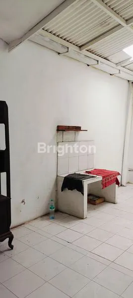 image RUMAH  DI RUNGKUT MAPAN TIMUR MEPET MERR DEKAT UPN DAN RUNGKUT INDUSTRI (8)