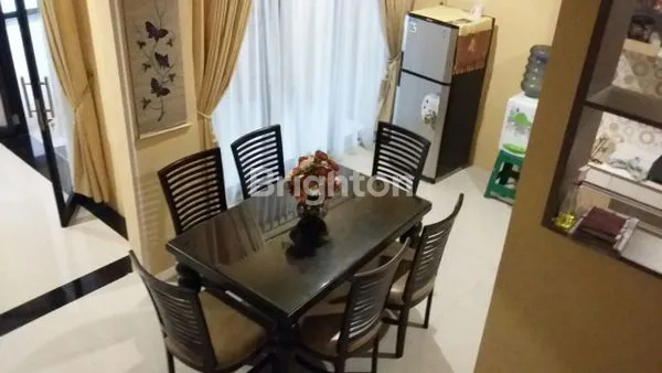 image TURUN HARGA.  RUMAH 3LT FULL FURNISHED BONUS USAHA KOST (3)