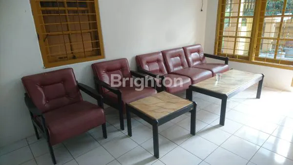 image DISEWAKAN RUMAH DI BALIKPAPAN BARU (4)