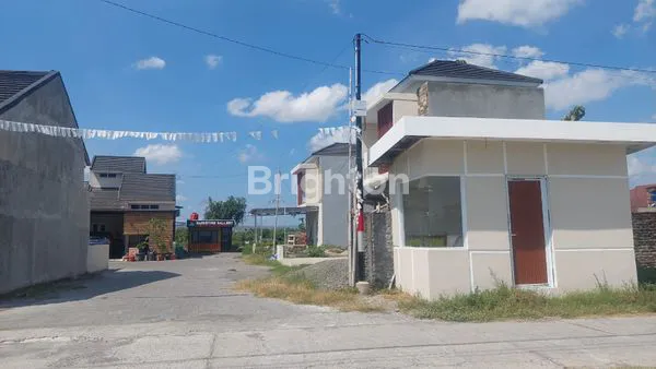 image HUNIAN NYAMAN, PERUMAHAN DENGAN DESAIN YANG MODERN DI BANGUNTAPAN (3)