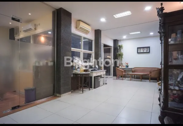 image RUMAH TRUNOJO KOMERSIAL AREA TENGAH KOTA SURABAYA , DEKAT DIPONEGORO, DR SUTOMO (4)