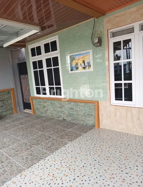 image RUMAH CANTIK FULL WALLPAPER DAMAI LANGGENG (3)