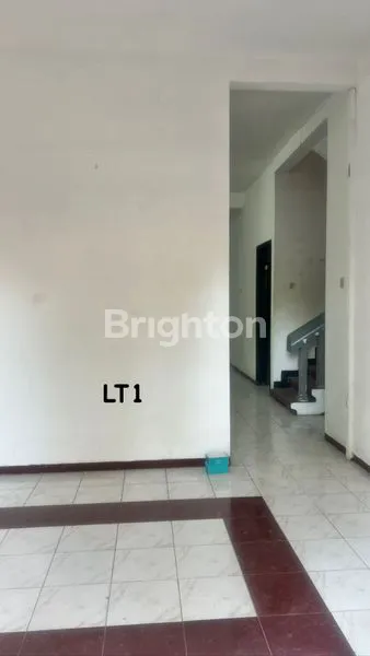 image RUMAH DI KETINTANG MADYA (3)