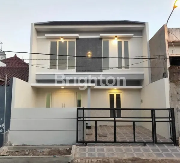 image RUMAH SIAP HUNI PURIMAS CLUSTER GIANYAR DEKAT RUNGKUT, MERR, UPN GUNUNG ANYAR (1)