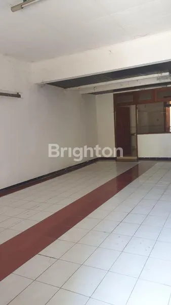 image RUMAH MEWAH 2 LT BOULEVARD PUNCAK PERMAI UTARA (4)