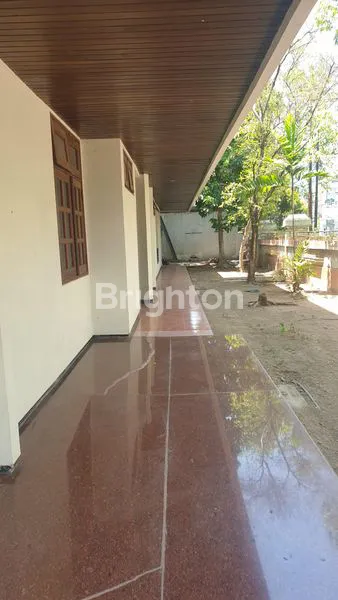 image RUMAH MEWAH 2 LT BOULEVARD PUNCAK PERMAI UTARA (3)