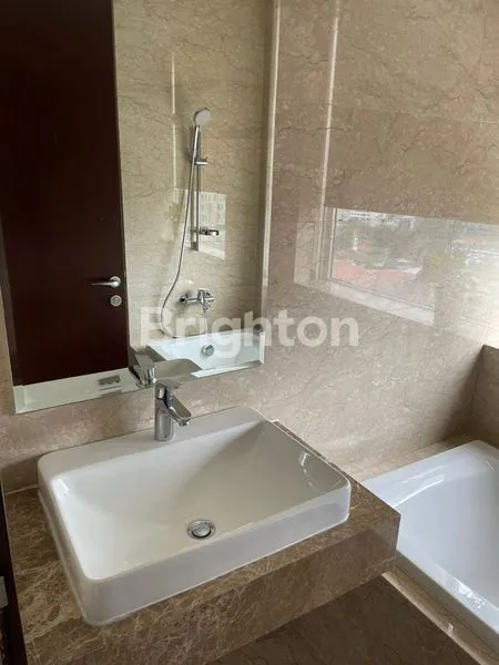 image APARTEMEN MENTENG PARK TOWER EMERALD CIKINI MENTENG JAKARTA PUSAT FULL FURNISHED  (5)