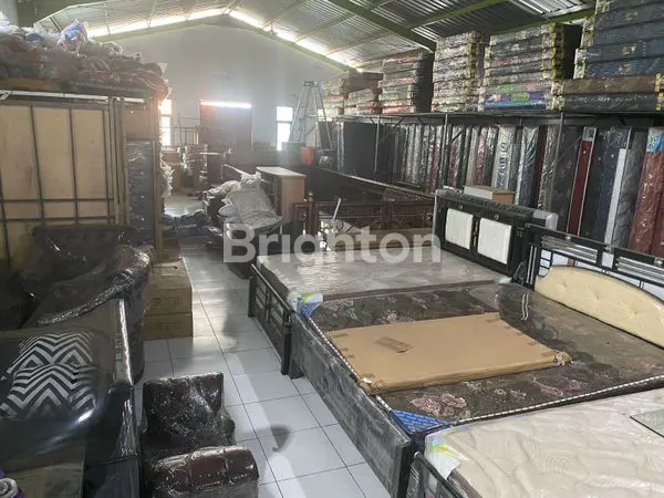 image TOKO MEUBEL BESERTA ISINYA SIAP NGOMZEET (2)