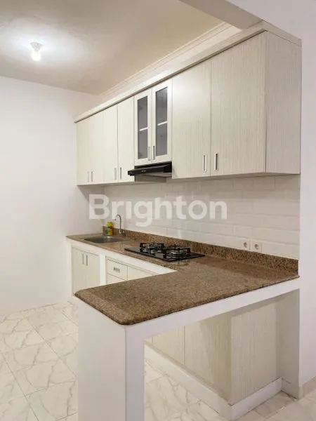 image RUMAH 2 LANTAI LOKASI STRATEGIS DALAM KOTA DENPASAR (4)