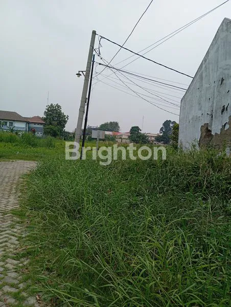 image JUAL CEPAT RUMAH HOEK CLUSTER DI PERIUK TANGERANG (8)