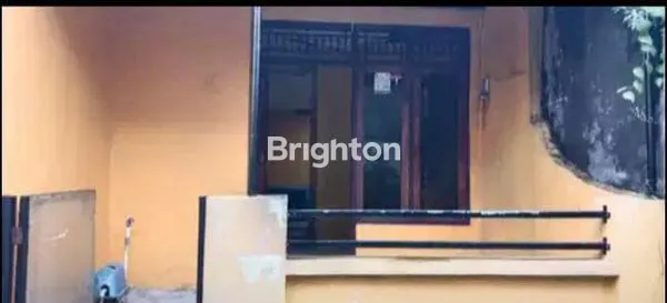 image JUAL RUMAH SIAP HUNI COCOK UNTUK USAHA DI PINGGUR JALAN KADIPIRO (4)