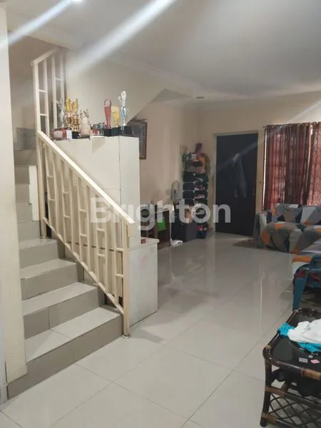 image RUMAH HOOK GOLDEN PALM RESIDENCE (2)