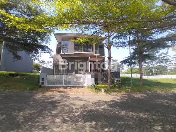 image RUMAH ASRI DAN TENANG DI DEKAT BINUS (1)