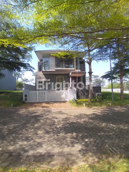 image RUMAH ASRI DAN TENANG DI DEKAT BINUS (2)