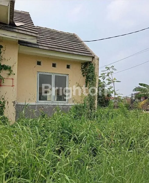 image JUAL CEPAT RUMAH HOEK CLUSTER DI PERIUK TANGERANG (3)