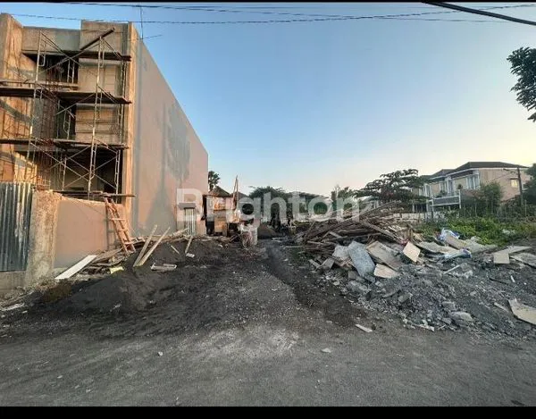 image TANAH TENGGILIS UBAYA (1)