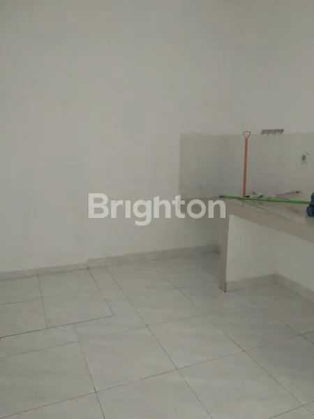 image RUMAH DI LANTAI 2 TANJUNG DUREN (2)