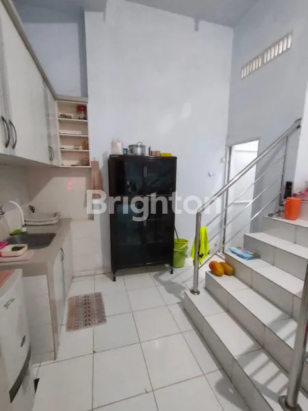 image RUKO TENGAH KOTA POSISI SUDUT (5)